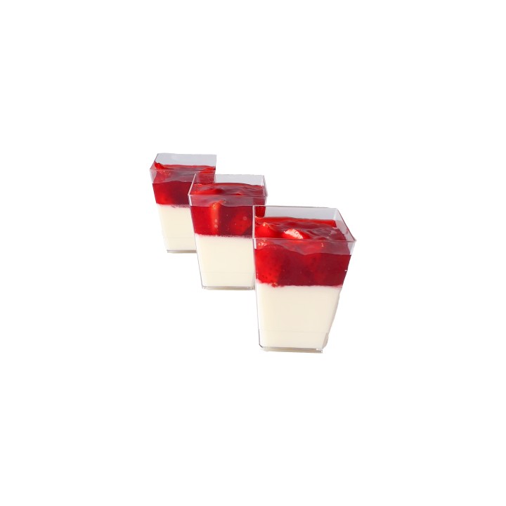 Dezert panna cotta s jahodami